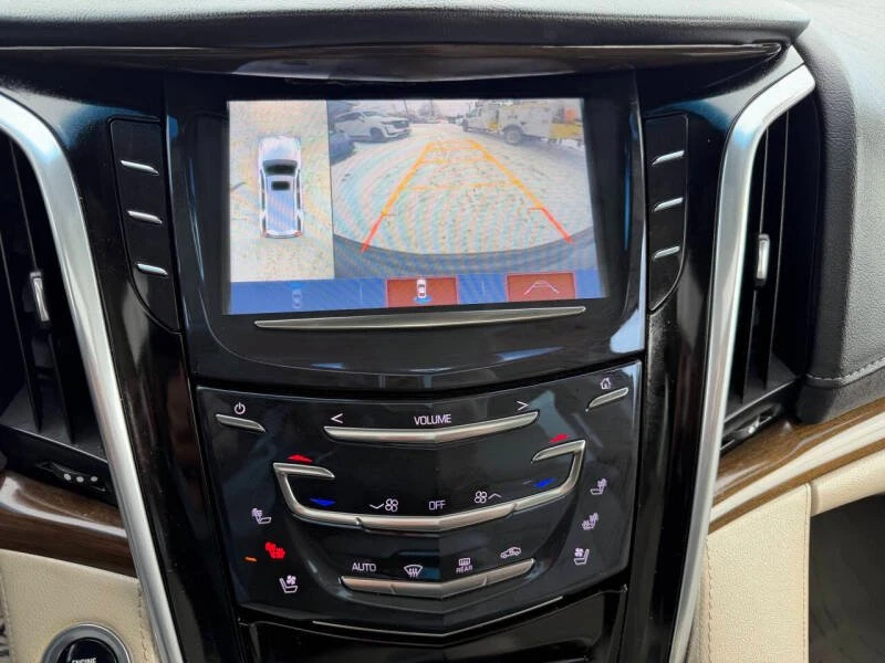 2020 Cadillac Escalade 4th Gen - Image 16 of 20
