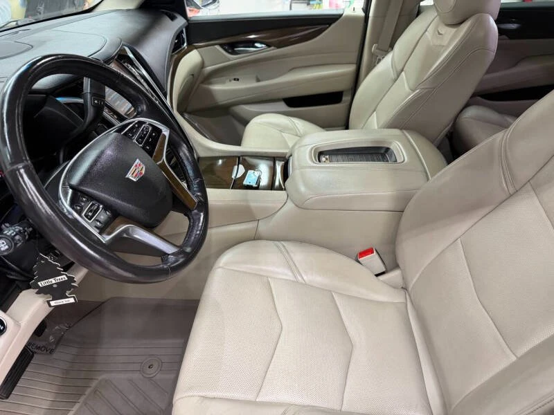 2020 Cadillac Escalade 4th Gen - Image 8 of 20