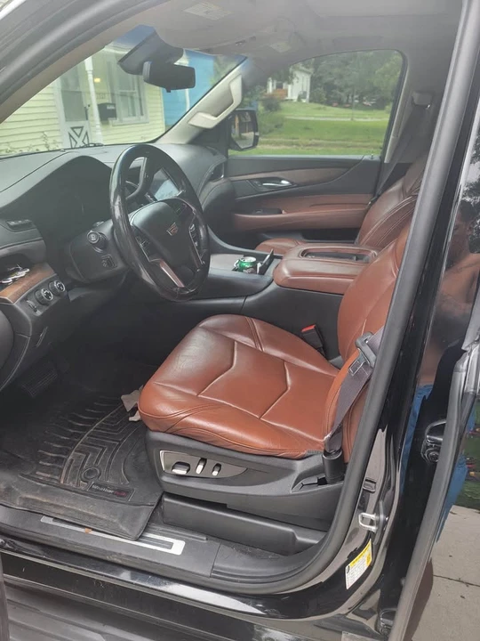 2020 Cadillac XLR - Image 2 of 4