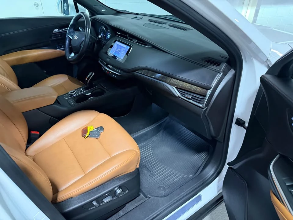 2020 Cadillac XT4 - Image 17 of 20