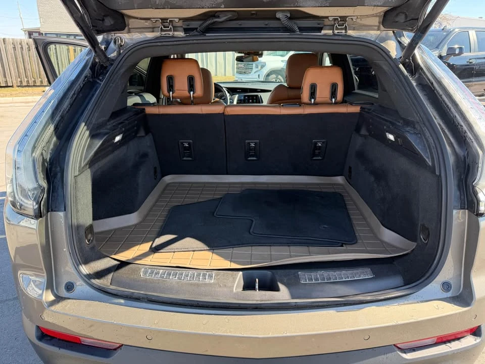 2020 Cadillac XT4 - Image 9 of 11
