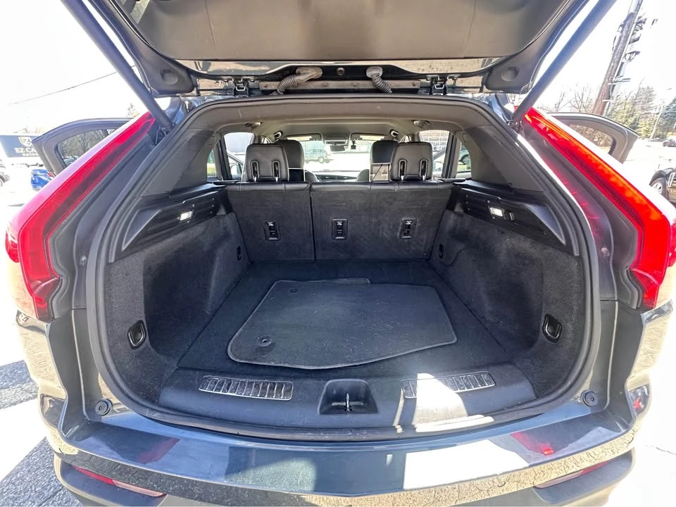 2020 Cadillac XT4 - Image 10 of 20