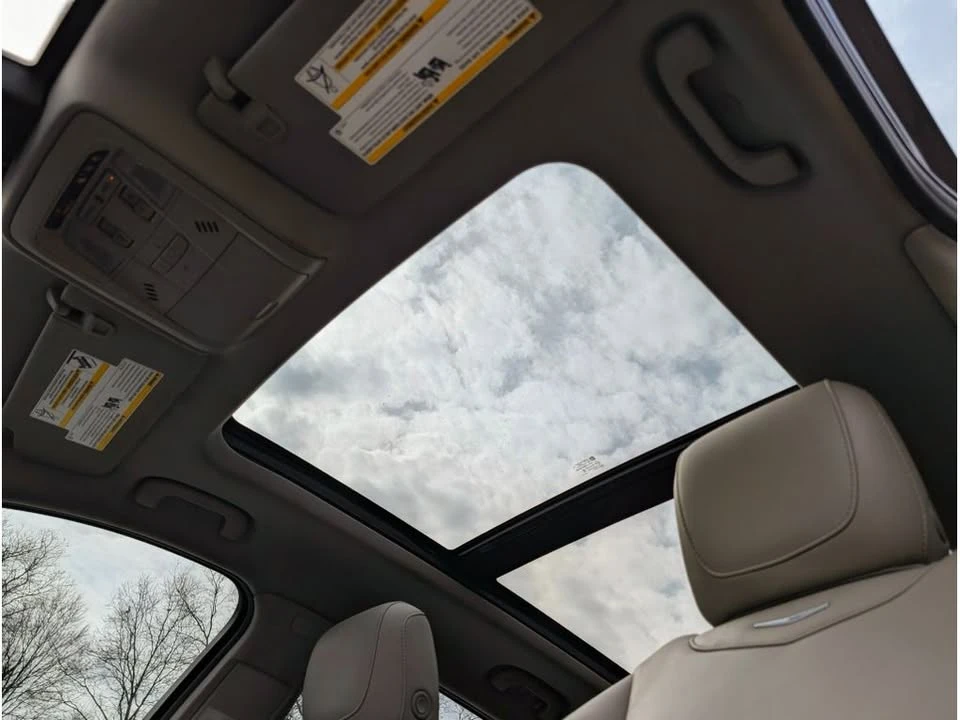 2020 Cadillac XT4 - Image 17 of 20