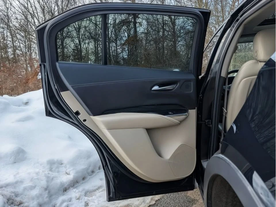 2020 Cadillac XT4 - Image 11 of 20