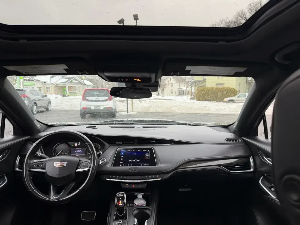 2020 Cadillac XT4 - Image 16 of 19