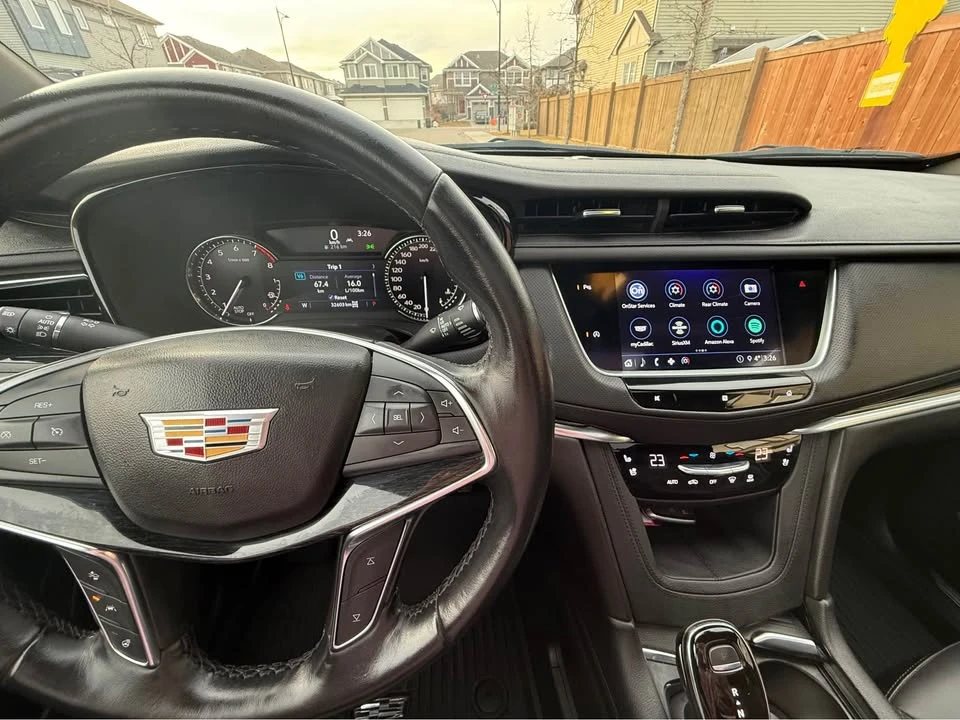 2020 Cadillac XT5 - Image 5 of 10