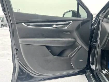 2020 Cadillac XT5 - Image 4 of 9