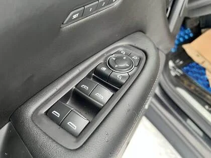 2020 Cadillac XT5 - Image 5 of 9