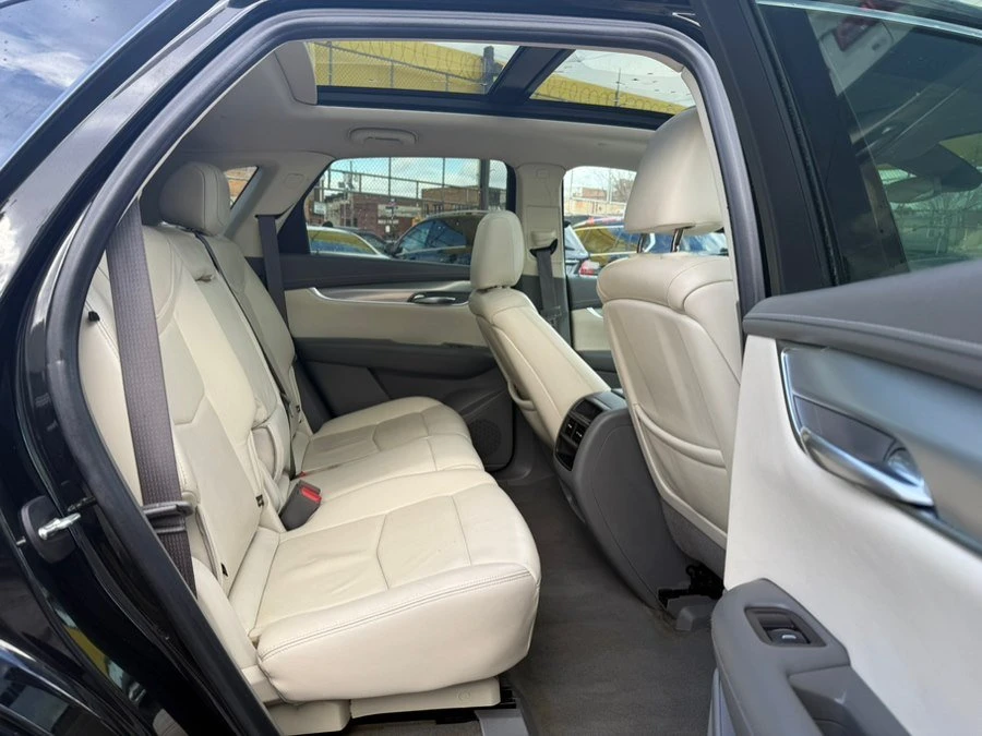 2020 Cadillac XT5 - Image 10 of 20