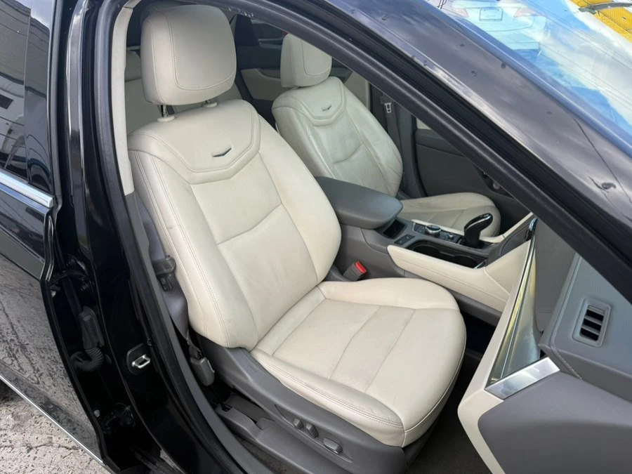 2020 Cadillac XT5 - Image 8 of 20