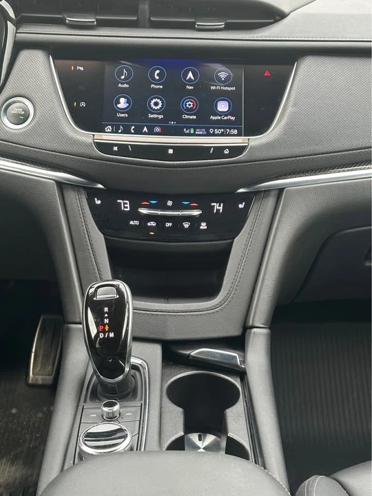 2020 Cadillac XT5 - Image 9 of 15