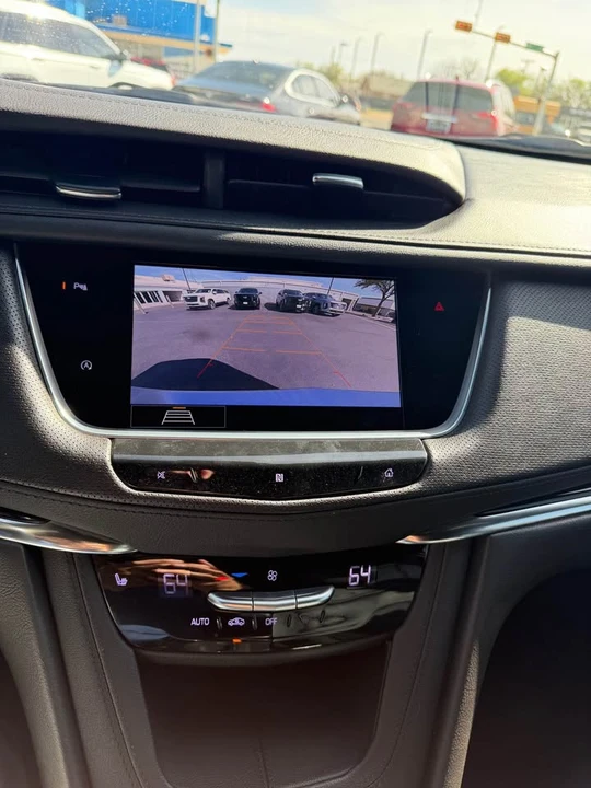 2020 Cadillac XT5 - Image 6 of 10