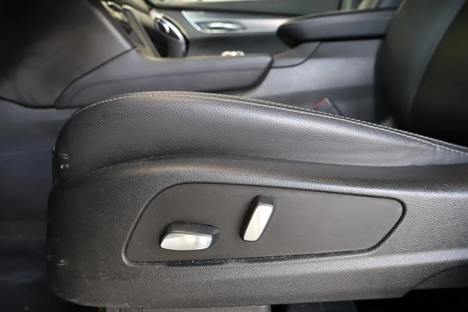 2020 Cadillac XT5 - Image 11 of 15