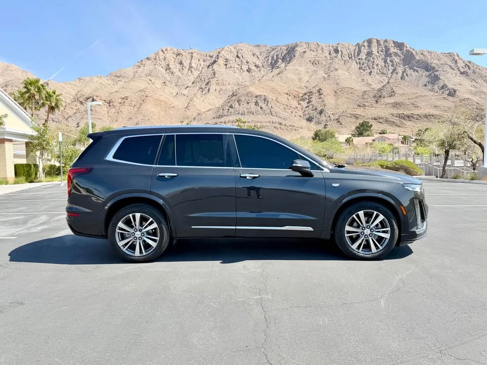 2020 Cadillac XT6 - Image 8 of 17