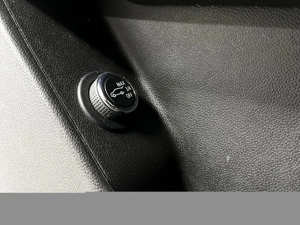 2020 Cadillac XT6 - Image 15 of 20