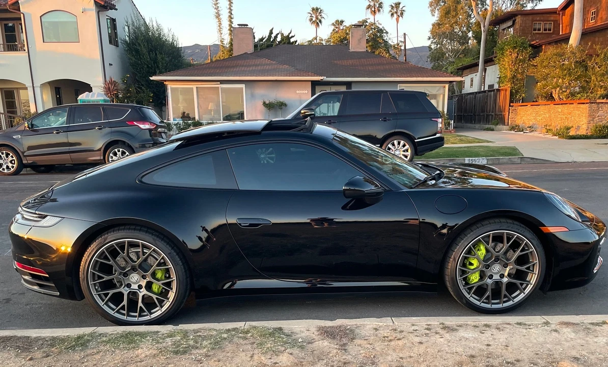 2020 Porsche 992 Carrera - Image 2 of 7