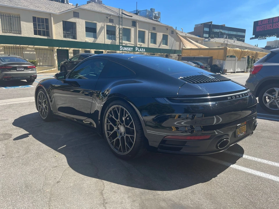 2020 Porsche 992 Carrera - Image 4 of 7