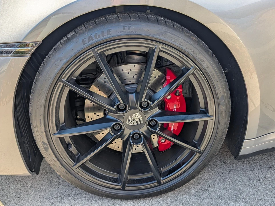 2020 Porsche 992 Carrera S - Image 9 of 31