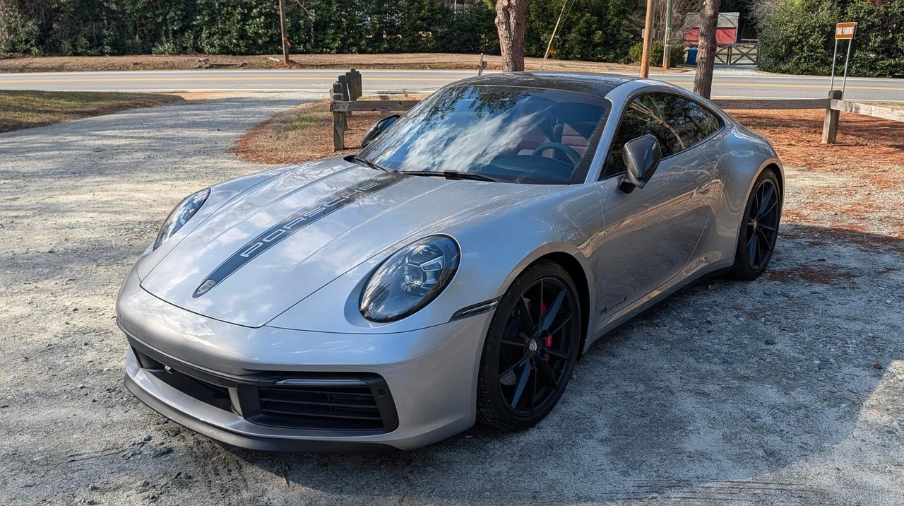 2020 Porsche 992 Carrera S - Image 17 of 31