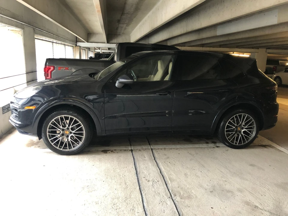 2020 Porsche 9Y0/9Y3 Cayenne - Image 3 of 5