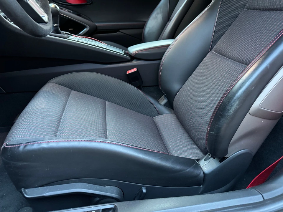 2020 Porsche 718 Cayman T - Image 8 of 14