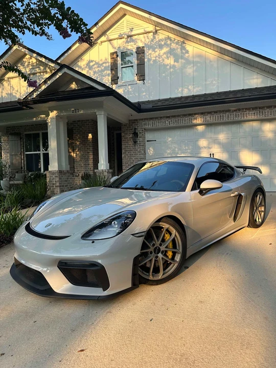 2020 Porsche 718 Cayman GT4 - Image 3 of 10
