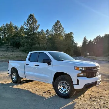 2020 Chevrolet Silverado 1500 Custom Double Cab Short Bed