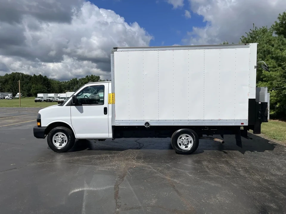 2020 Chevrolet Silverado Heavy Duty 4th Gen - Image 2 of 12