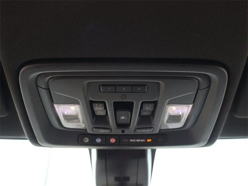 2020 Chevrolet Silverado Heavy Duty 4th Gen - Image 23 of 31