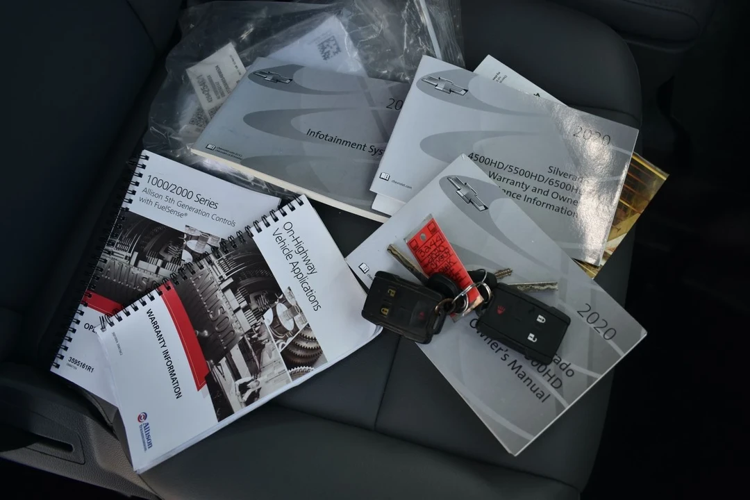 2020 Chevrolet Silverado Heavy Duty 4th Gen - Image 19 of 21