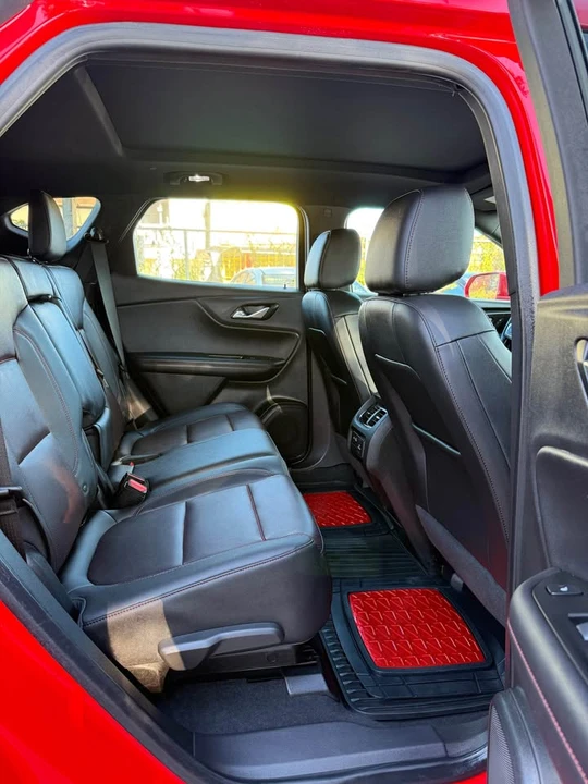 2020 Chevrolet Blazer - Image 9 of 20