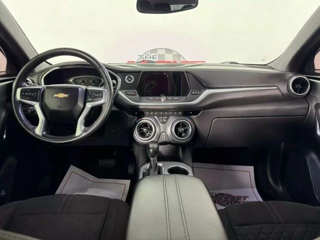 2020 Chevrolet Blazer - Image 11 of 12