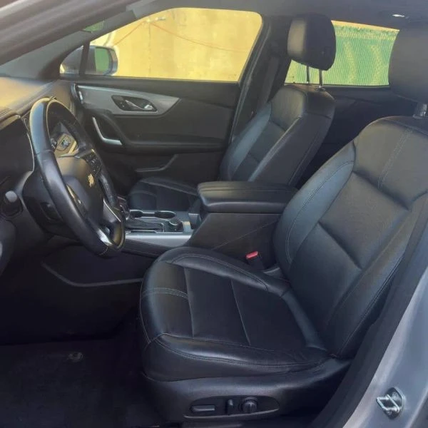 2020 Chevrolet Blazer - Image 10 of 12