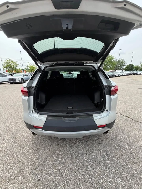 2020 Chevrolet Blazer - Image 5 of 11
