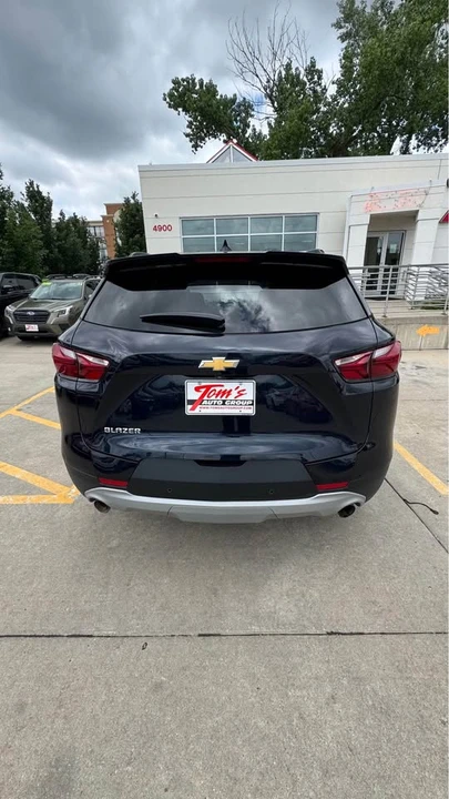 2020 Chevrolet Blazer - Image 2 of 18