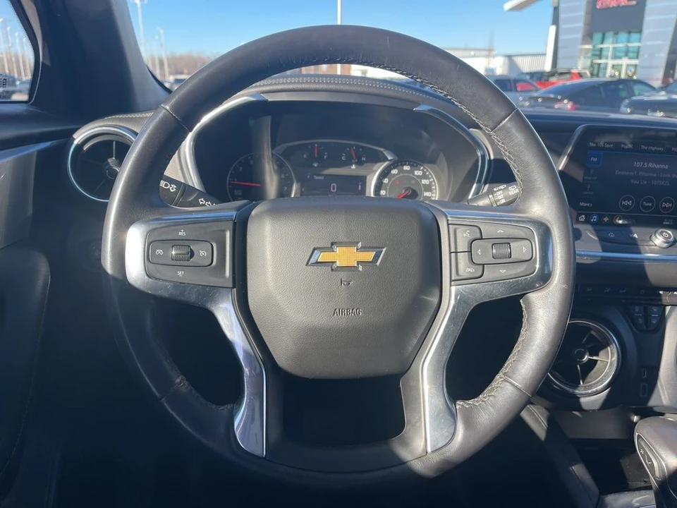 2020 Chevrolet Blazer - Image 17 of 21