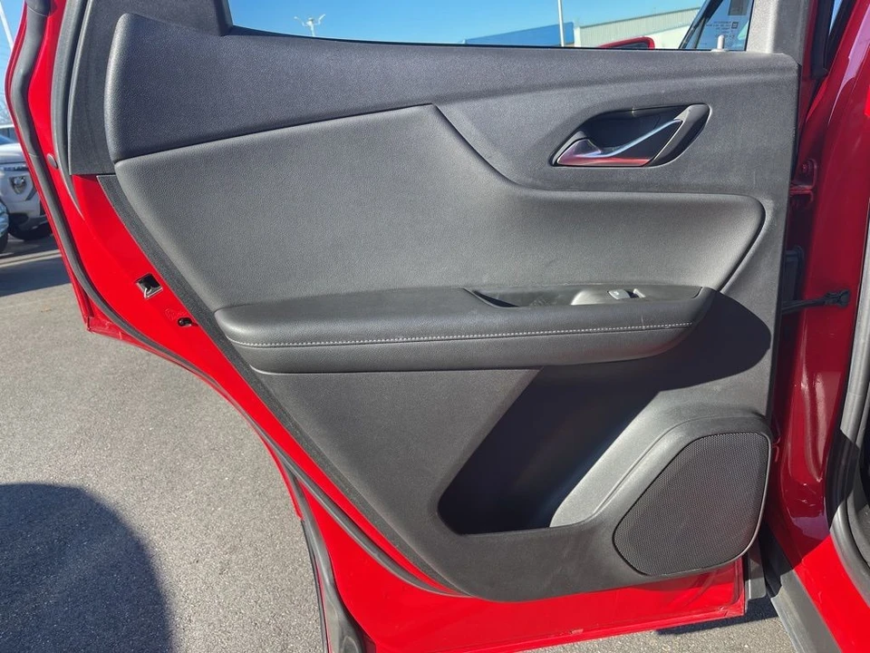 2020 Chevrolet Blazer - Image 13 of 21