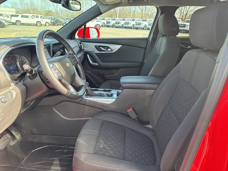 2020 Chevrolet Blazer - Image 8 of 12