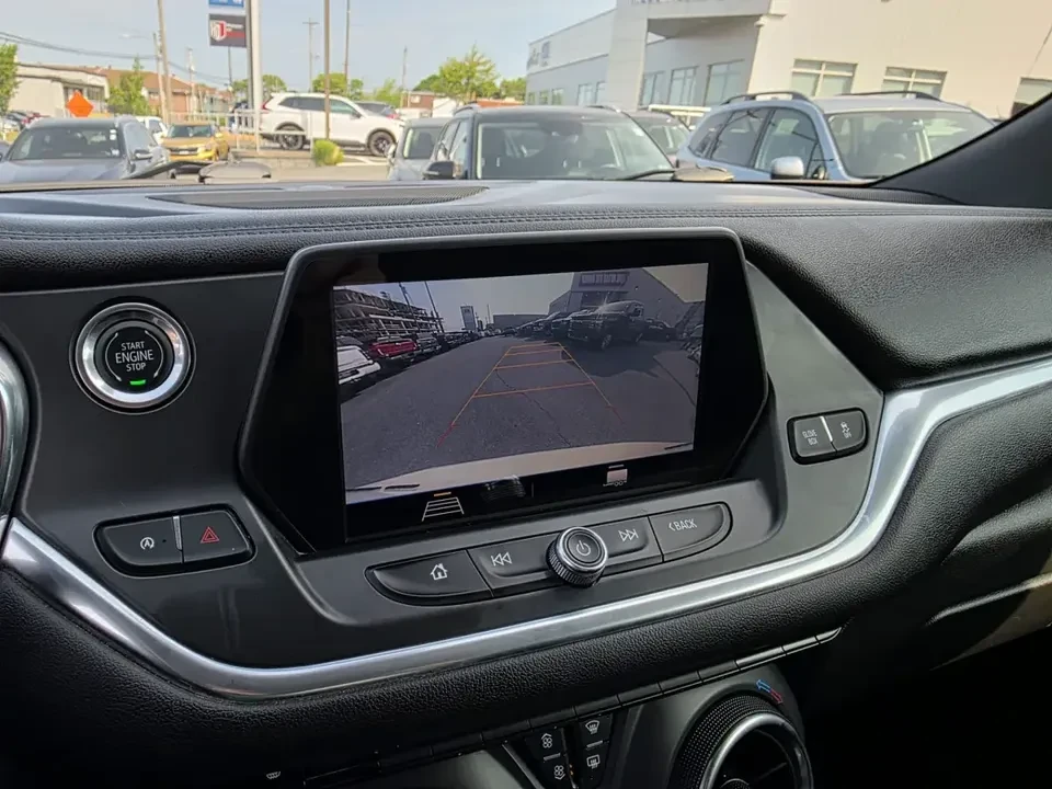 2020 Chevrolet Blazer - Image 17 of 20