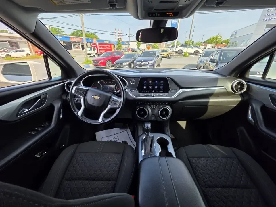 2020 Chevrolet Blazer - Image 10 of 20