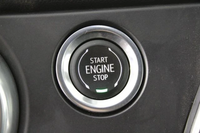 2020 Chevrolet Blazer - Image 18 of 21