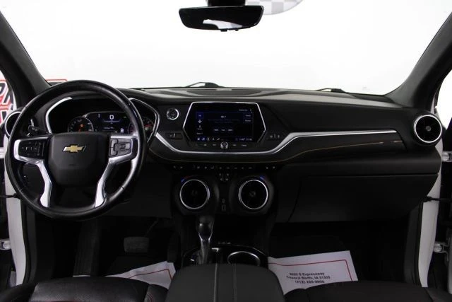 2020 Chevrolet Blazer - Image 11 of 12