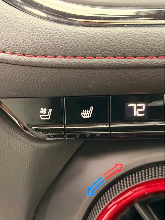 2020 Chevrolet Blazer - Image 11 of 13