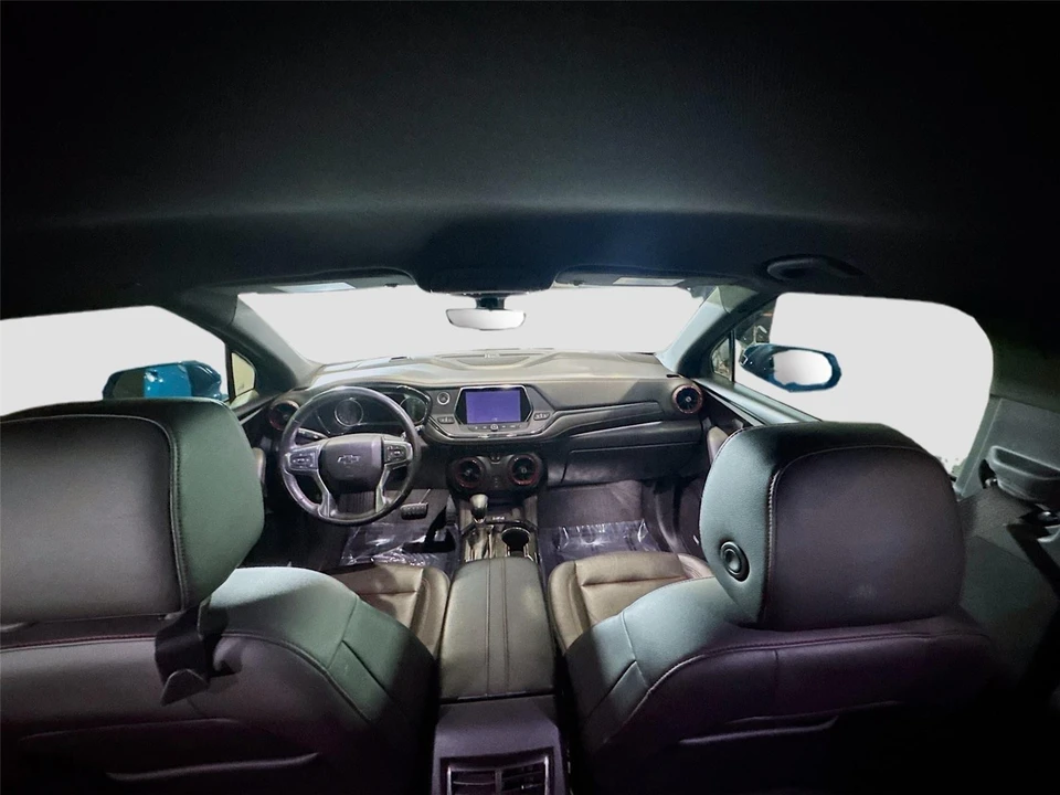 2020 Chevrolet Blazer - Image 20 of 21