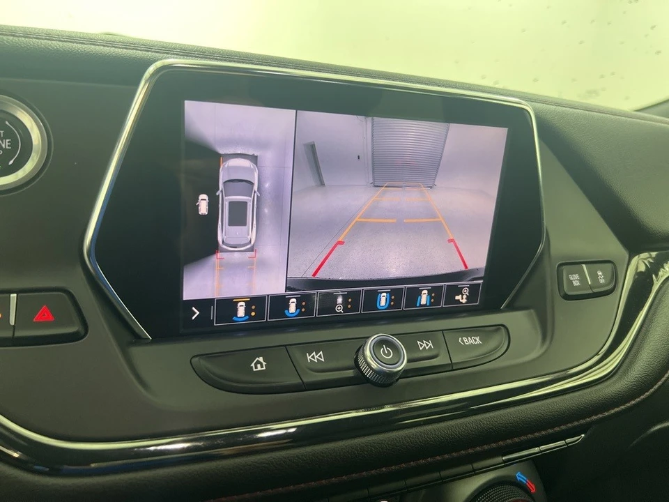 2020 Chevrolet Blazer - Image 14 of 21