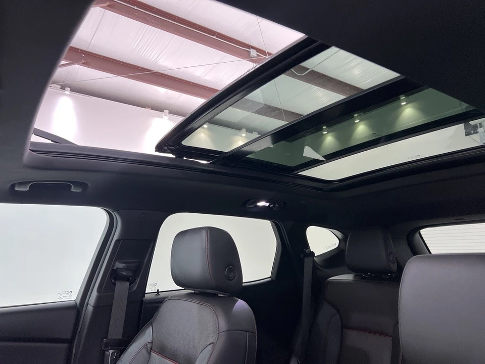 2020 Chevrolet Blazer - Image 19 of 21