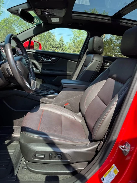 2020 Chevrolet Blazer - Image 8 of 11