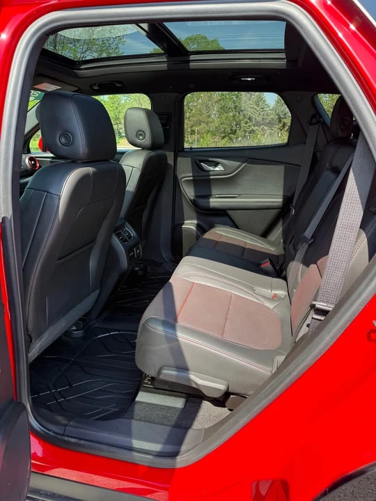 2020 Chevrolet Blazer - Image 7 of 11