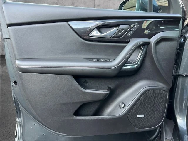 2020 Chevrolet Blazer - Image 19 of 21