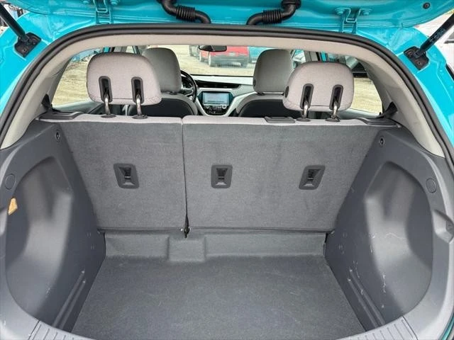 2020 Chevrolet - Image 17 of 23